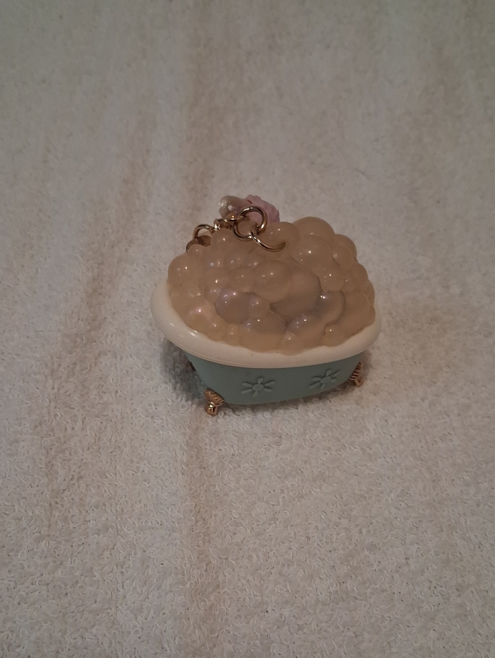 Mini Bath Soak Charm — Light Blue Tub with Cream Bubbles